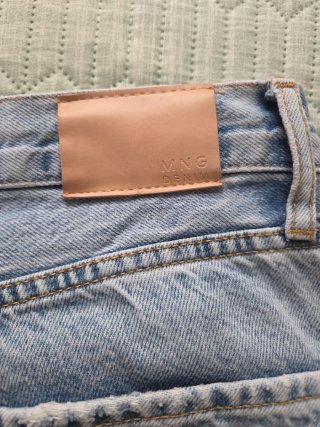 Pantalón culotte Mango. T 36.