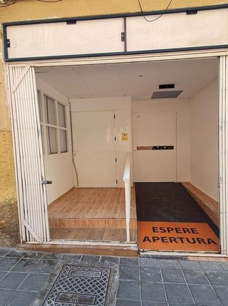 Local comercial en alquiler en San Blas - Santo Domigo en Alicante