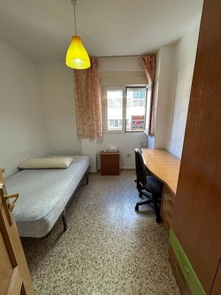 Piso en alquiler en Camino de Ronda - Rosaleda en Granada
