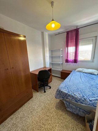 Piso en alquiler en Camino de Ronda - Rosaleda en Granada