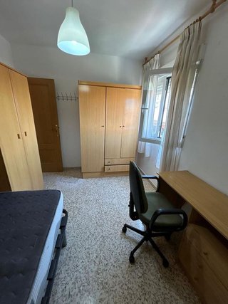 Piso en alquiler en Camino de Ronda - Rosaleda en Granada