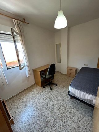 Piso en alquiler en Camino de Ronda - Rosaleda en Granada
