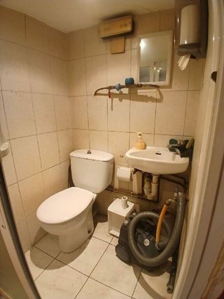 Local comercial en venta en Universidad - Los Lirios en Logroño