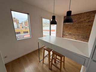 Ático en alquiler en El Raval en Barcelona