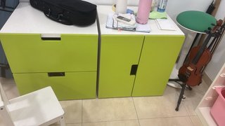 Mueble Ikea STUVA verde y blanco