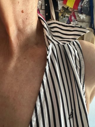 Blusa cruzada de rayas para mujer