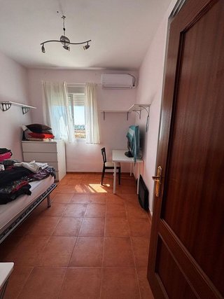 Piso en alquiler en Arco Norte - Avda. España en Dos Hermanas