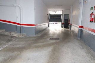 Garaje en venta en Txagorritxu - El Pilar en Vitoria-Gasteiz