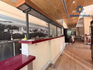 Local comercial en alquiler en San Matías - Realejo en Granada