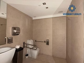 Local comercial en alquiler en San Matías - Realejo en Granada