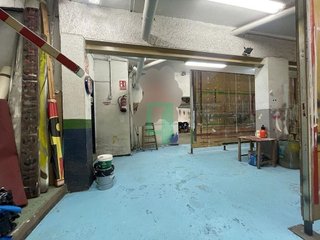 Local comercial en venta en El Raval - Safaretjos en Santa Coloma de Gramanet