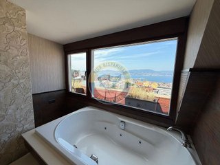 Dúplex en alquiler en Praza España - Casablanca en Vigo