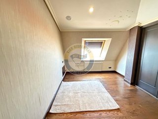 Dúplex en alquiler en Praza España - Casablanca en Vigo
