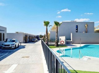 Casa adosada en alquiler en Calaburra - Chaparral en Mijas