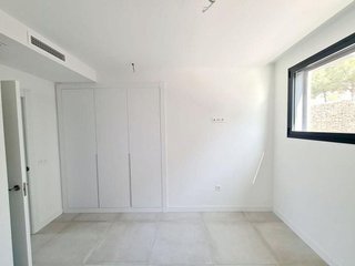 Casa adosada en alquiler en Calaburra - Chaparral en Mijas