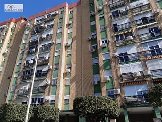 Piso en venta en El Plantinar - Felipe II - Tiro de Línea en Sevilla