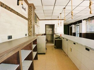 Local comercial en alquiler en Paus - Poligono San Blas en Alicante