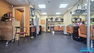 Local comercial en alquiler en Centre en Ripollet
