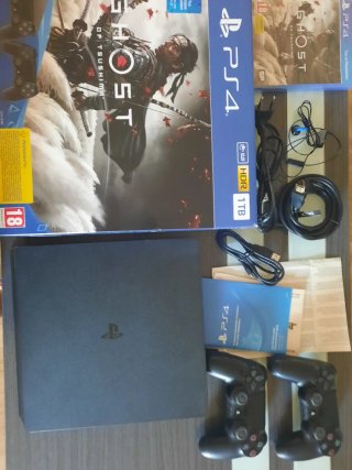 PS4 Slim 1TB Edición Ghost of Tsushima