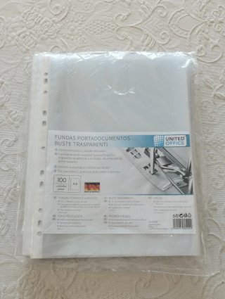 Papelería Escolar: Cuadernos, Repuestos y Fundas