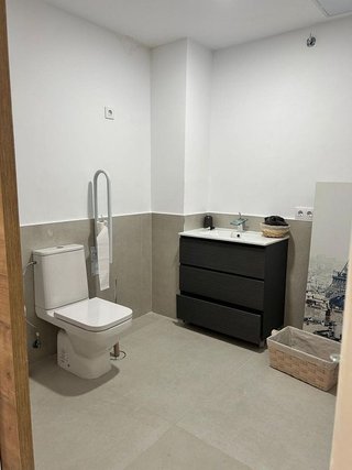Local comercial en venta en Zona Pueblo en Eliana (l´)