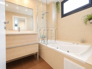 Piso en venta en Gorg - Pep Ventura en Badalona