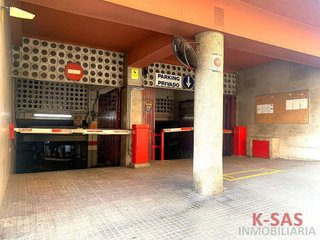 Garaje en venta en Can Vidalet en Esplugues de Llobregat