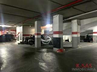 Garaje en venta en Can Vidalet en Esplugues de Llobregat
