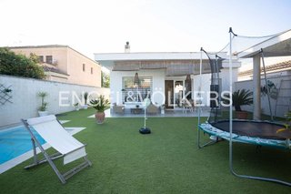 Chalet en venta en Oromana en Alcalá de Guadaira
