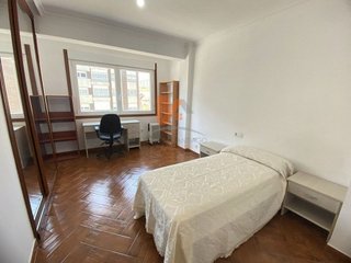 Piso en alquiler en Ensanche - Sar en Santiago de Compostela