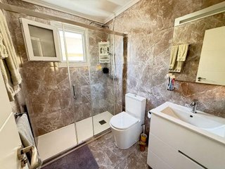 Chalet en venta en Altos - La Florida en Orihuela