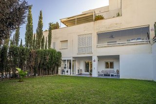 Piso en alquiler en Nueva Andalucía centro en Marbella