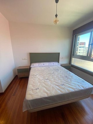 Piso en alquiler en Castiñeiriño - Cruceiro de Sar en Santiago de Compostela