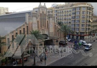 Piso en venta en Centro en Alicante