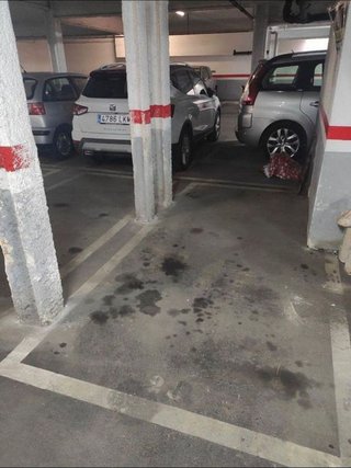 Garaje en venta en El Centre en Esplugues de Llobregat