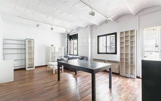 Piso en venta en La Barceloneta en Barcelona