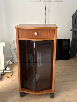 Mobile ausiliario in legno e vetro
