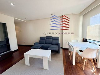 Piso en alquiler en Centro en Ourense