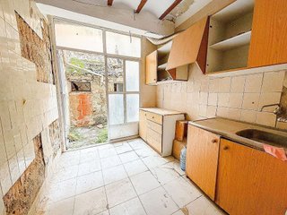 Casa adosada en venta en Yecla