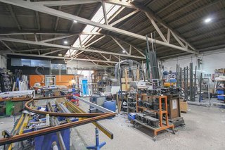 Nave industrial en venta en Vallirana