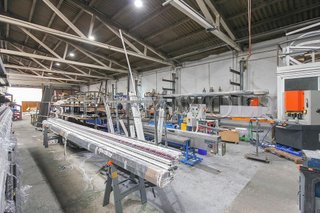 Nave industrial en venta en Vallirana