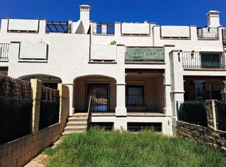 Casa adosada en venta en Nagüeles Alto en Marbella