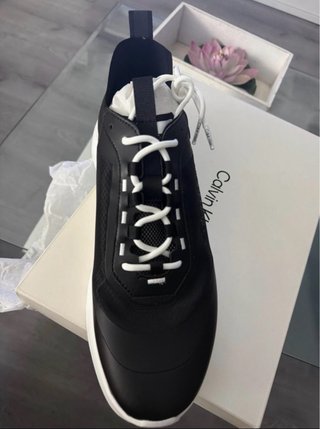 Zapatillas Calvin Klein Negras y Blancas