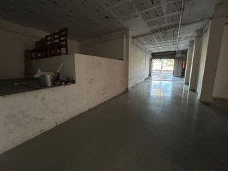 Local comercial en venta en Rocafonda en Mataró