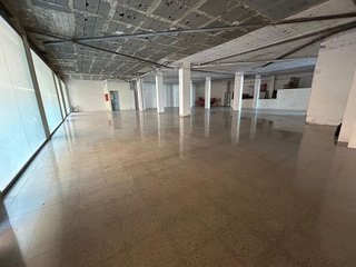 Local comercial en venta en Rocafonda en Mataró