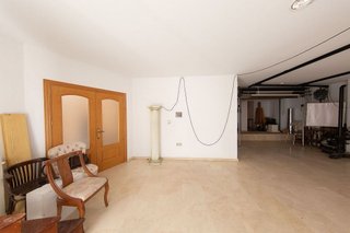 Local comercial en venta en Yecla