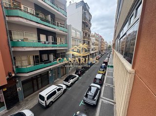 Piso en alquiler en Arenales - Lugo - Avenida Marítima en Palmas de Gran Canaria(Las)