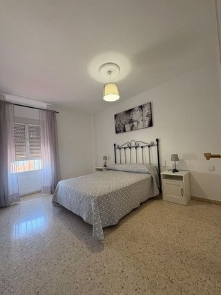 Piso en alquiler en Carmona