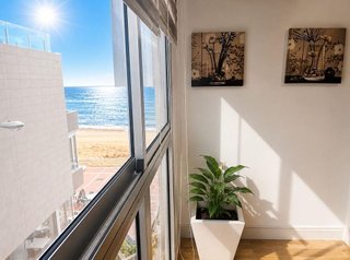 Piso en alquiler en Santa Catalina - Canteras en Palmas de Gran Canaria(Las)