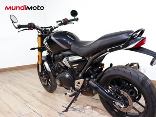TRIUMPH SPEED 400